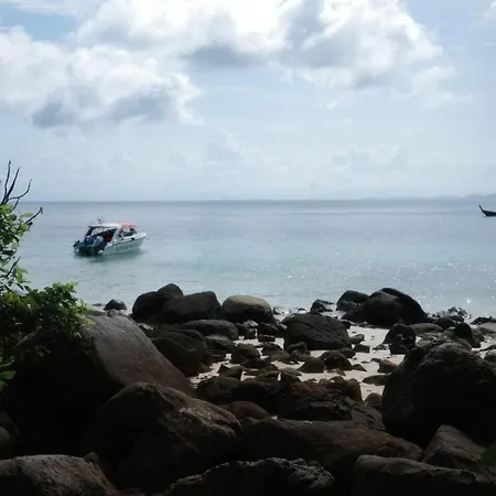 Phi Phi Relax Beach Resort Exterior photo