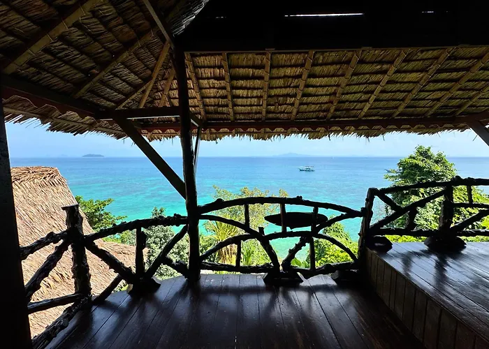 Phi Phi Relax Beach Resort