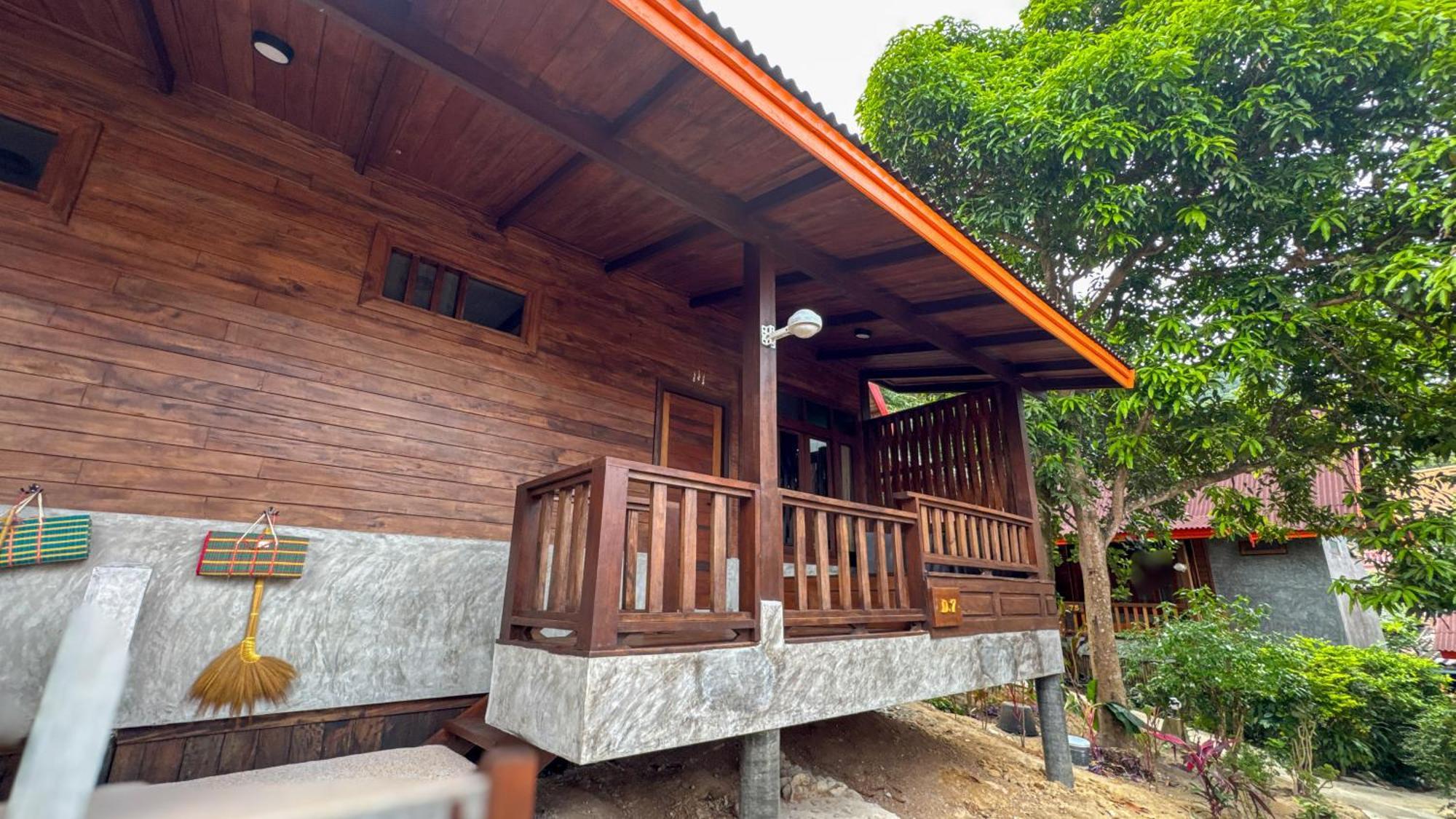 Relax Resort